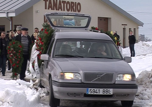 Inmormantare Ursut (c) eMM.ro